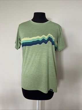 Patagonia women’s Tshirt